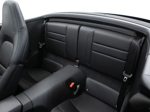 Certified 2025 Porsche 911 Carrera image 32