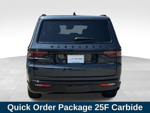Used 2025 Jeep Wagoneer Series II image 3