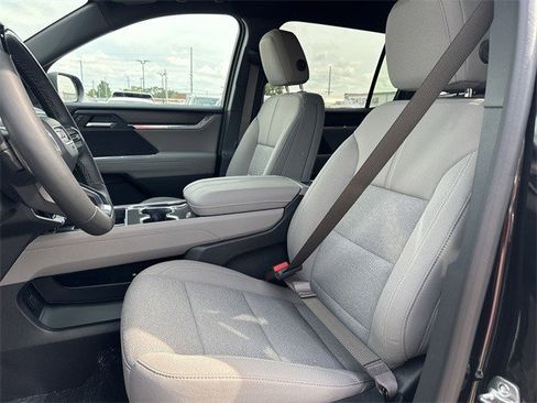 New 2026 GMC Acadia Elevation w/ Super Cruise Package image 11