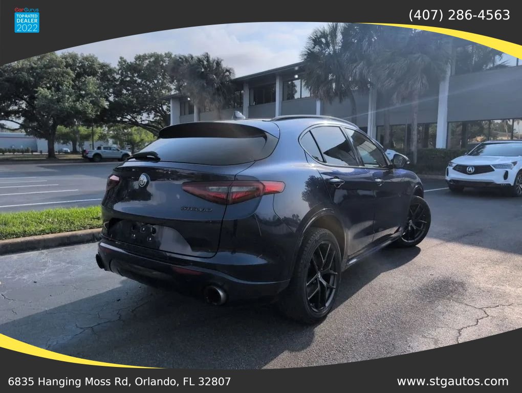 Used 2021 Alfa Romeo Stelvio Ti w/ Nero Edizione AWD/4WD image 5