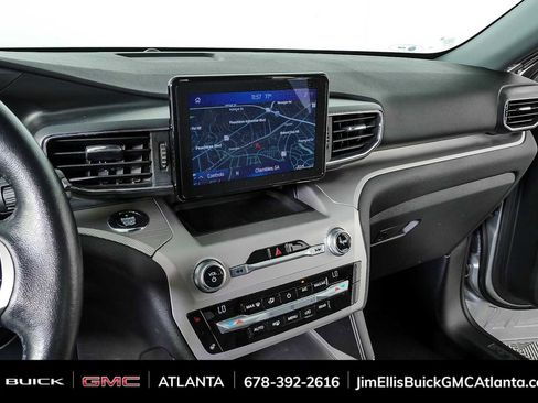 Used 2021 Ford Explorer XLT w/ Equipment Group 202A RWD image 12