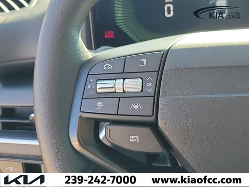 Certified 2025 Kia K4 FWD image 22