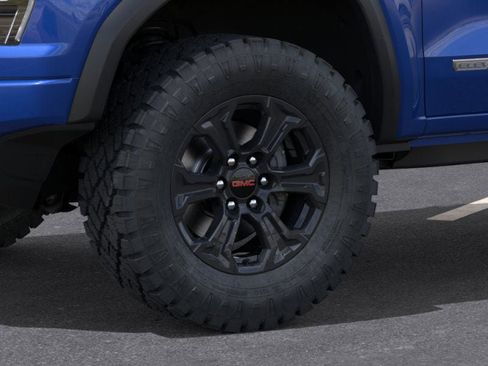 New 2025 GMC Canyon Elevation w/ Convenience Package image 33