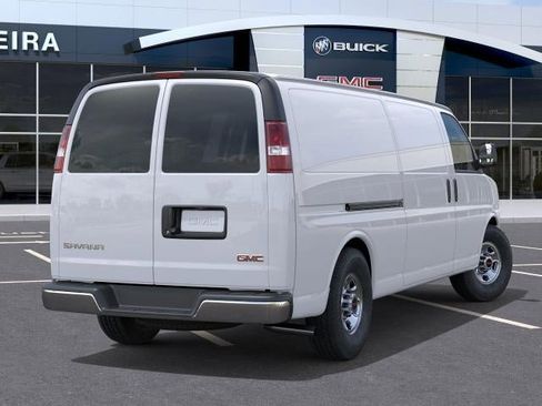 New 2025 GMC Savana 2500 Base w/ Driver Convenience Package image 31