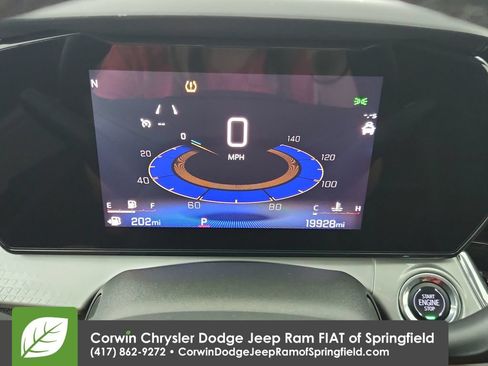 Used 2025 Chevrolet Trax LT w/ LT Convenience Package FWD image 22
