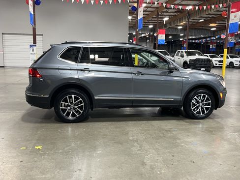 Used 2021 Volkswagen Tiguan SE AWD/4WD image 6