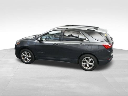 Used 2018 Chevrolet Equinox Premier FWD image 19