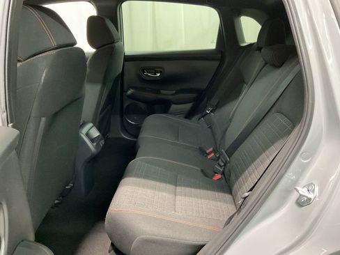 Used 2025 Honda HR-V Sport image 20