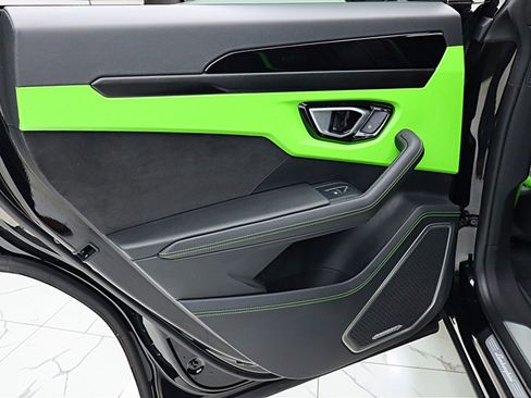 Used 2024 Lamborghini Urus S image 56