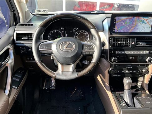 Used 2023 Lexus GX 460 Premium w/ Premium Package AWD/4WD image 5