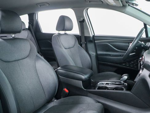 Used 2019 Hyundai Santa Fe SE image 26