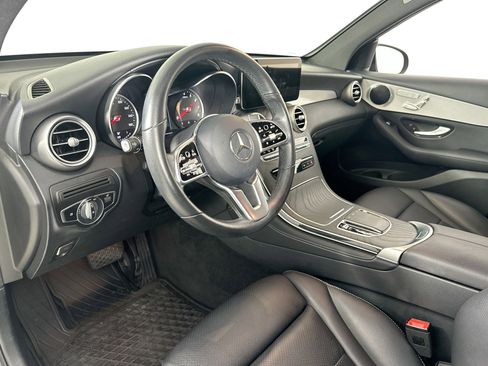 Used 2020 Mercedes-Benz GLC 300 image 9