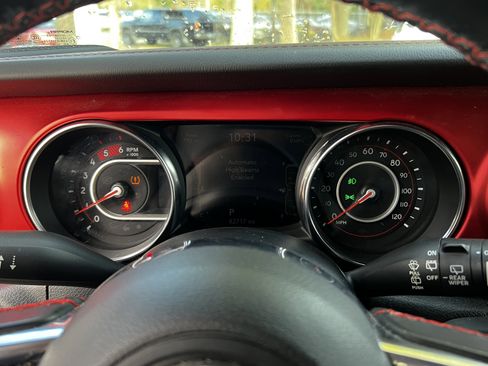 Used 2021 Jeep Wrangler Unlimited Rubicon image 22