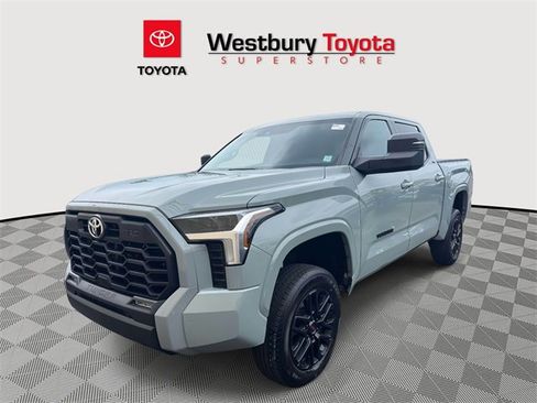 Used 2022 Toyota Tundra SR5 w/ TRD Sport Package image 5