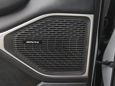 New 2026 Jeep Grand Wagoneer image 25