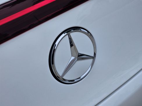 Certified 2023 Mercedes-Benz EQS 580 4MATIC Sedan image 26