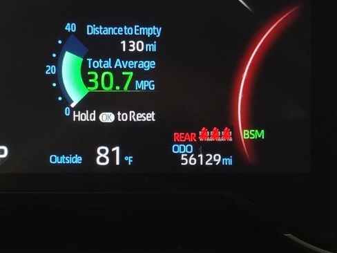 Used 2024 Toyota RAV4 XLE AWD/4WD image 17