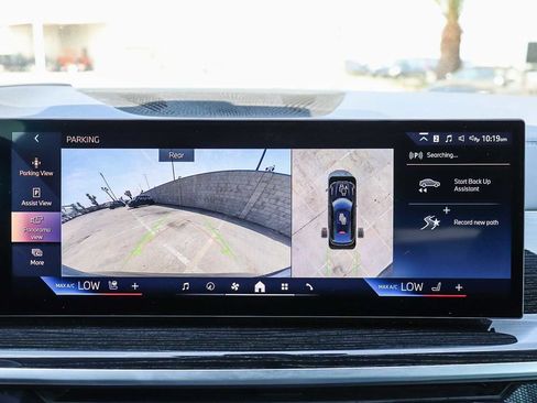 Used 2025 BMW X6 xDrive40i AWD/4WD image 26