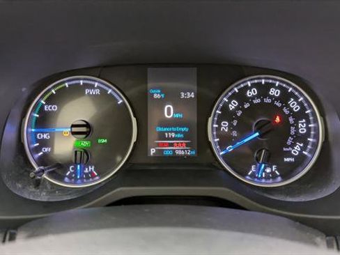 Used 2019 Toyota RAV4 XLE w/ Convenience Package image 27