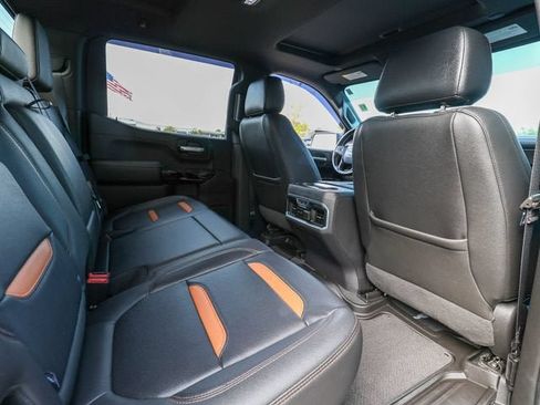 Used 2021 GMC Sierra 1500 AT4 w/ AT4 Premium Package AWD/4WD image 26