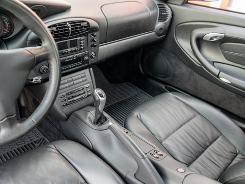 Used 2000 Porsche 911 Carrera RWD image 13