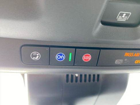 Used 2023 Chevrolet Tahoe LT w/ Luxury Package image 14