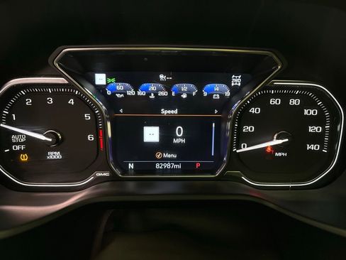 Used 2021 GMC Yukon Denali w/ Denali Premium Package AWD/4WD image 28