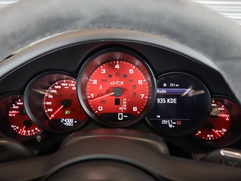 Certified 2018 Porsche 911 Carrera 4 GTS image 13