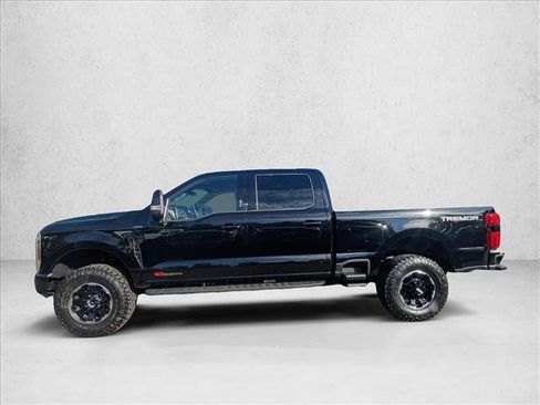 New 2026 Ford F350 Platinum w/ Tremor Off-Road Package image 9