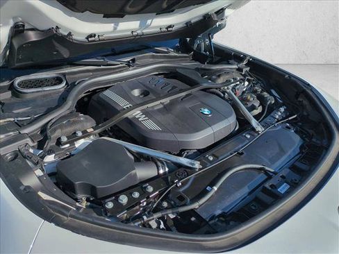 Certified 2025 BMW 740i RWD image 25