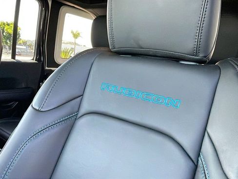 Used 2024 Jeep Wrangler Unlimited Rubicon 4xe image 33