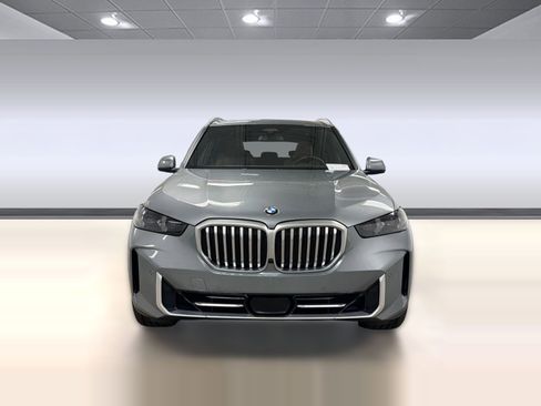 Certified 2024 BMW X5 xDrive40i w/ Parking Assistance Package image 5