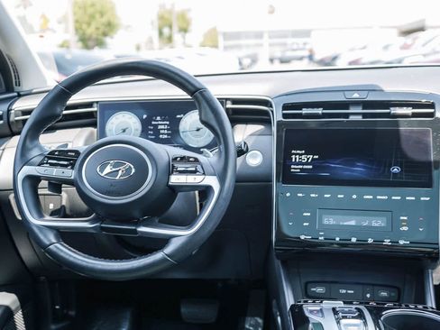 Certified 2024 Hyundai Tucson Limited AWD/4WD image 16
