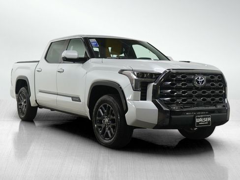 Used 2023 Toyota Tundra Platinum image 7
