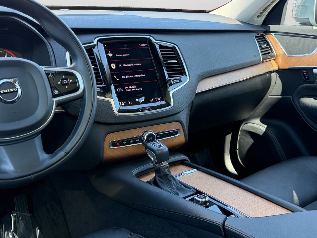 Used 2022 Volvo XC90 T6 Momentum w/ Advanced Package AWD/4WD image 14