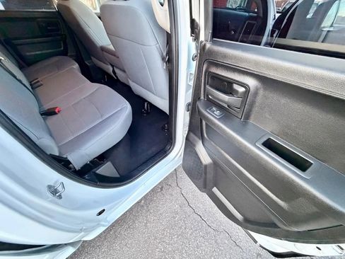 Used 2019 RAM 1500 Express w/ Express Value Package image 7