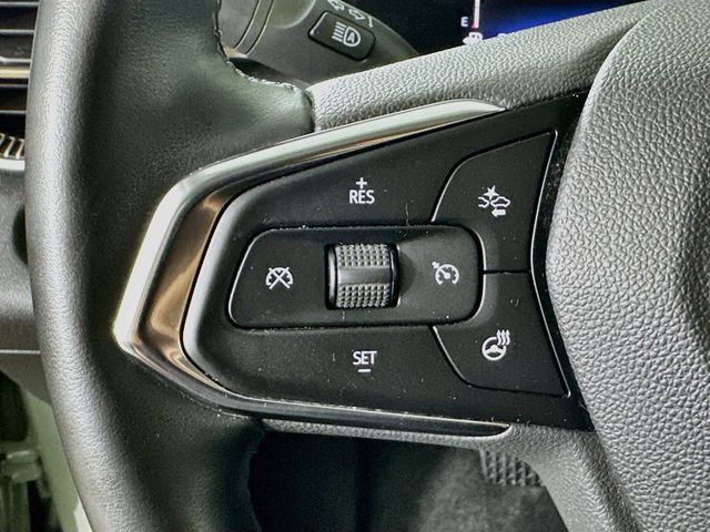 Used 2025 Chevrolet Trax ACTIV w/ Driver Confidence Package FWD image 10