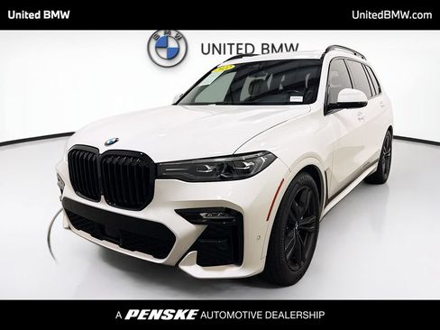 Used 2022 BMW X7 xDrive40i w/ M Sport Package AWD/4WD image 1