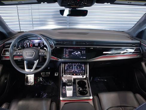 Used 2024 Audi RS Q8 AWD/4WD image 7
