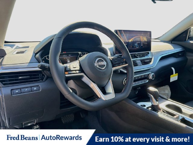 New 2026 Nissan Altima 2.5 SR FWD image 7