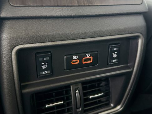 Used 2024 Nissan Murano Platinum w/ Cargo Package image 31