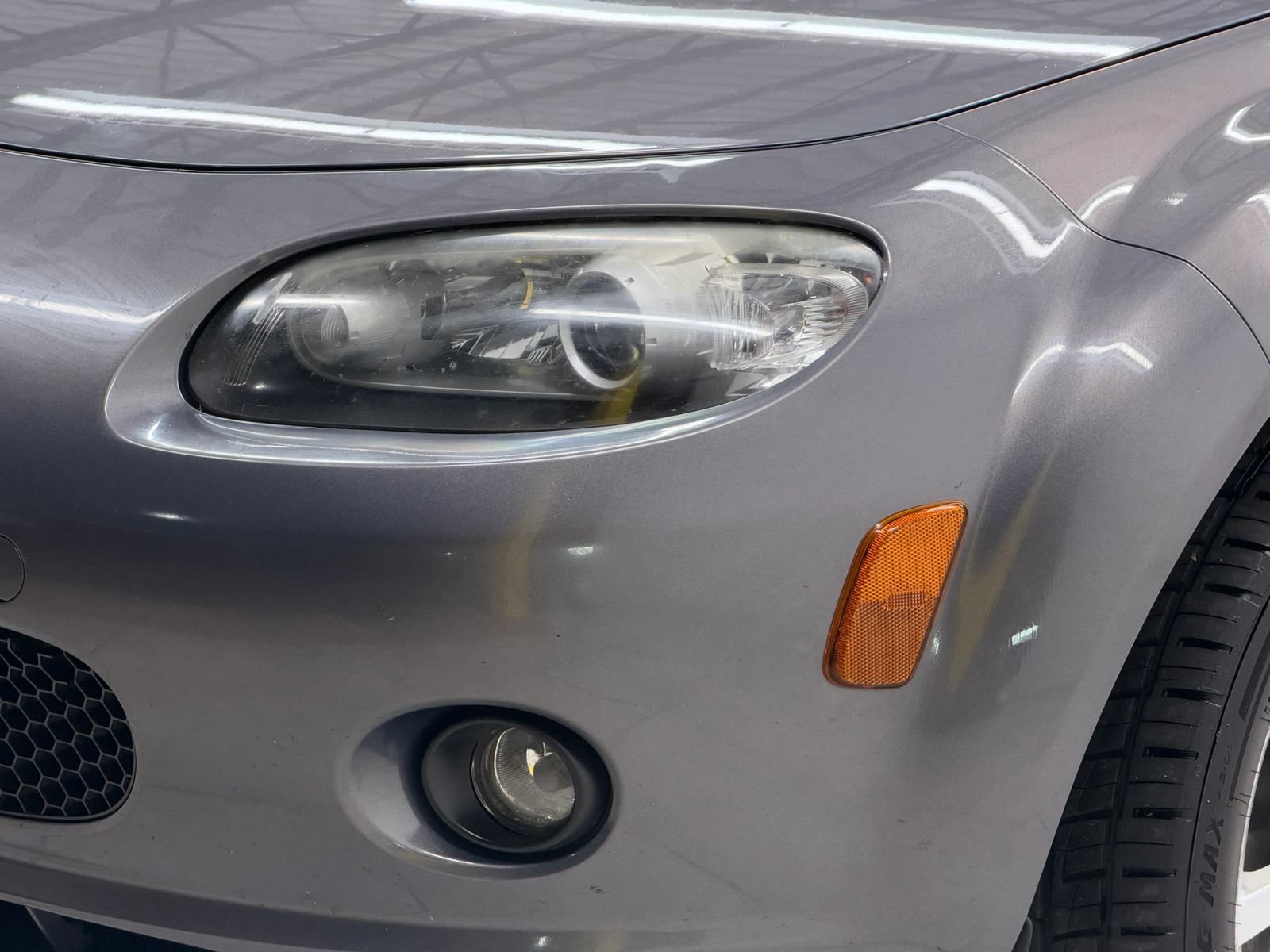 Used 2007 MAZDA MX-5 Miata Grand Touring w/ Premium Pkg RWD image 4