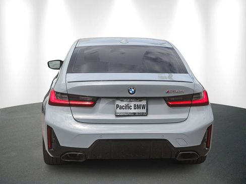 Used 2023 BMW M340i RWD image 5