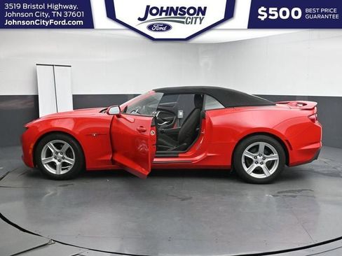 Used 2020 Chevrolet Camaro LT RWD image 35