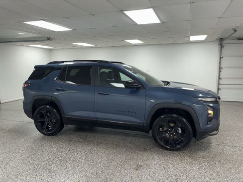 Used 2025 Chevrolet Equinox LT w/ Convenience Package II image 1