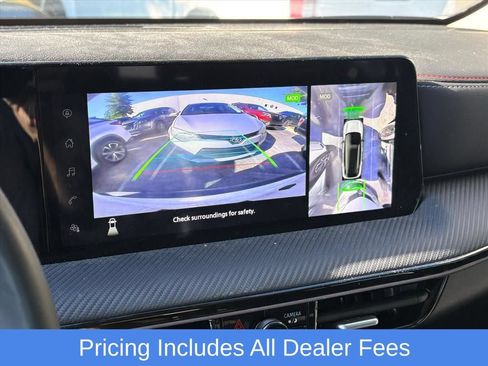 Used 2025 Nissan Kicks SR AWD/4WD image 9
