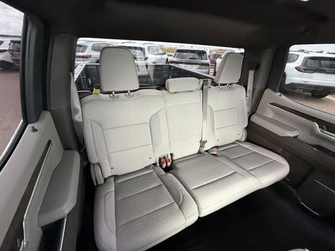 Used 2023 GMC Sierra 1500 SLE RWD image 42