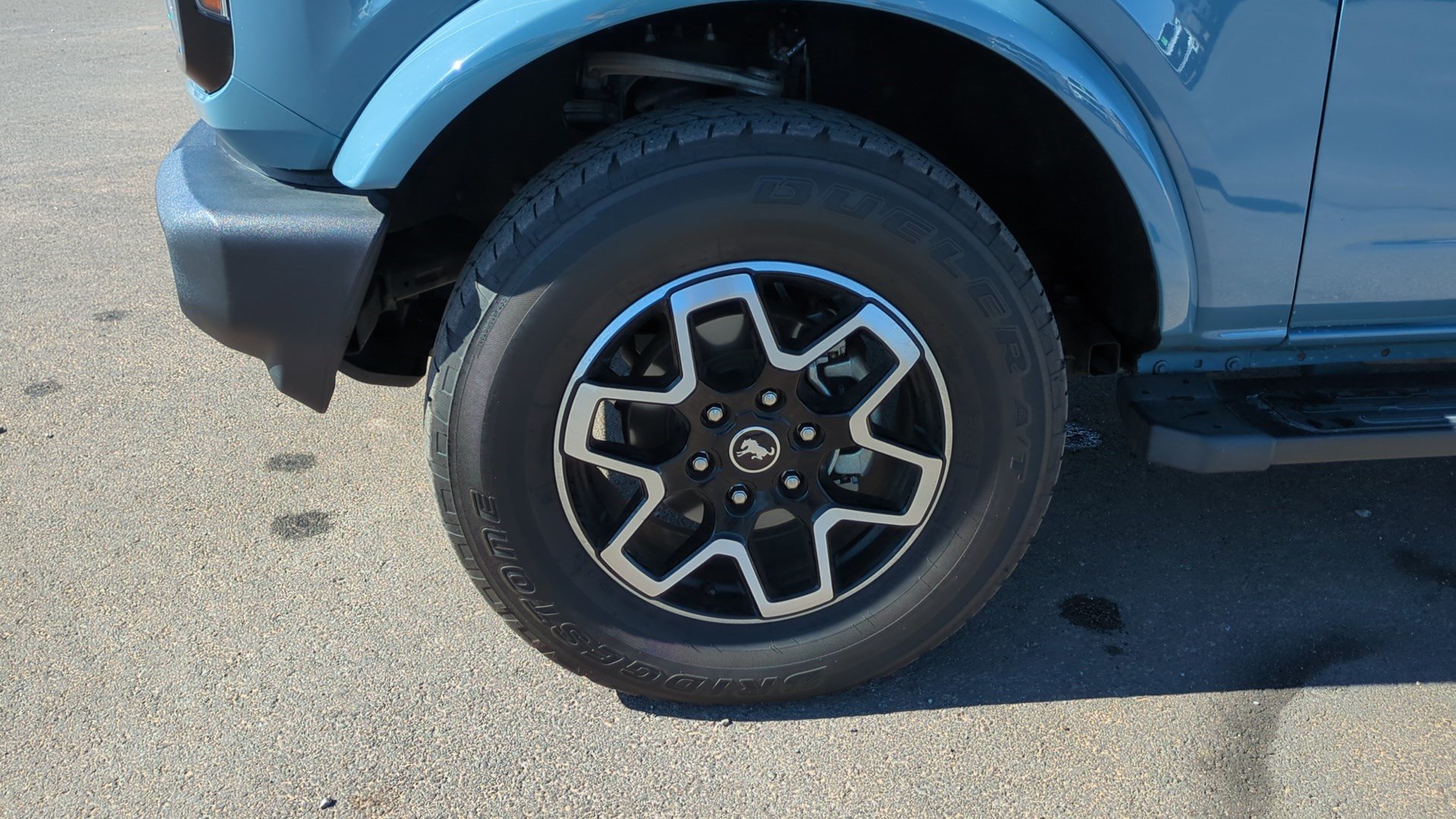 Used 2021 Ford Bronco Outer Banks AWD/4WD image 10