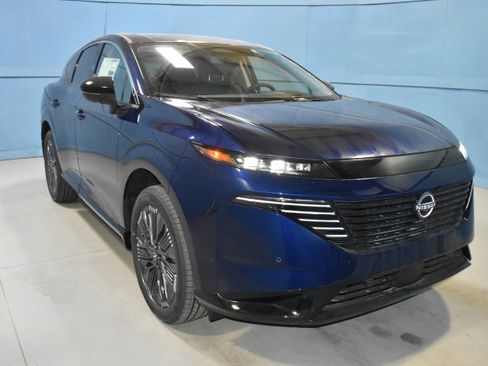 New 2026 Nissan Murano Platinum w/ Cargo Package AWD/4WD image 1