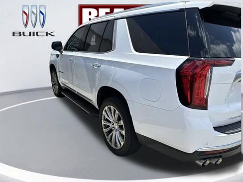Used 2021 GMC Yukon Denali AWD/4WD image 5